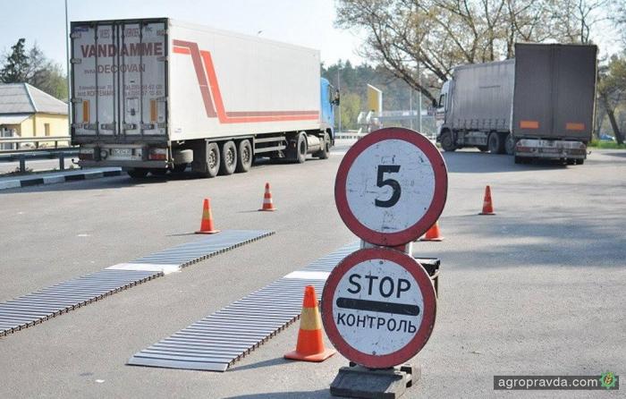 В Украину вернется весовой контроль на дорогах