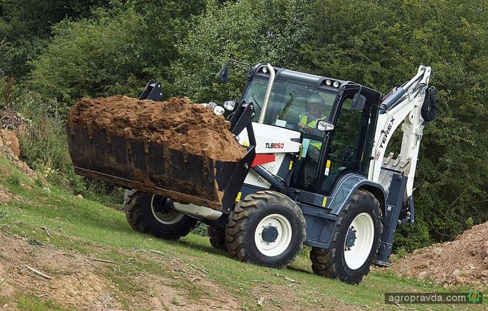 Terex представил смену модели Terex TLB840