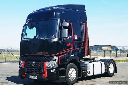 Renault Trucks представила флагманский тягач 2019 г. и линейку электрогрузовиков