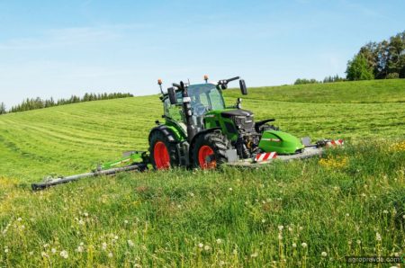 Компактний трактор для професіоналів – серія Fendt 500 Vario Gen4