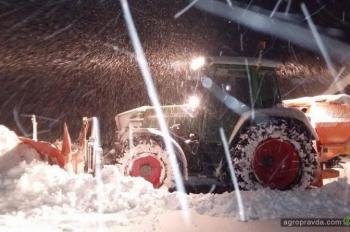 Что делают трактора Fendt зимой. Фото