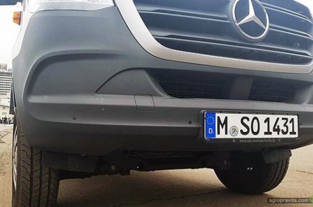 В Украину привезли Mercedes-Benz Sprinter 4x4