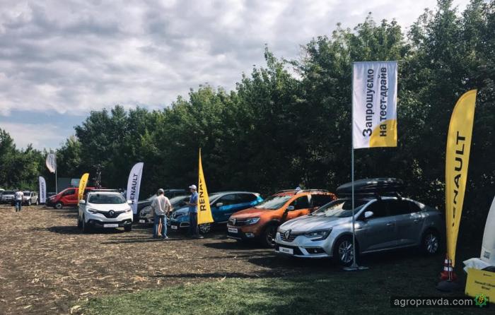 Автомобили Renault покоряют поля Украины 