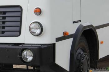 МАЗ разработал внедорожный автобус специально для села