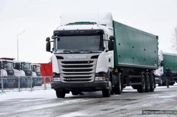 Аграрии уже начали получать зерновозы Scania в новом сезоне
