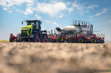 Claas представив нове покоління своїх надпотужних тракторів