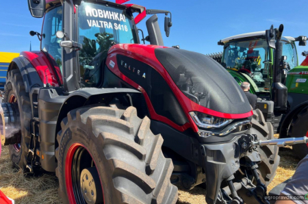 В Україні представили новий флагманський трактор Valtra S416