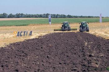АСА Астра показала передовые технологии обработки почвы. Фото