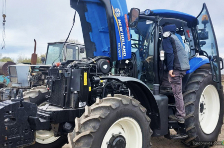 Господарство Харківщини обрало трактор New Holland T6050 Electro Command