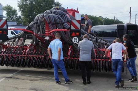 ТЕХНОТОРГ готує команду до нового сезону: техніка Kverneland у центрі уваги