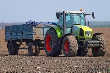 Claas продемонстрировал универсальность тракторов на поле