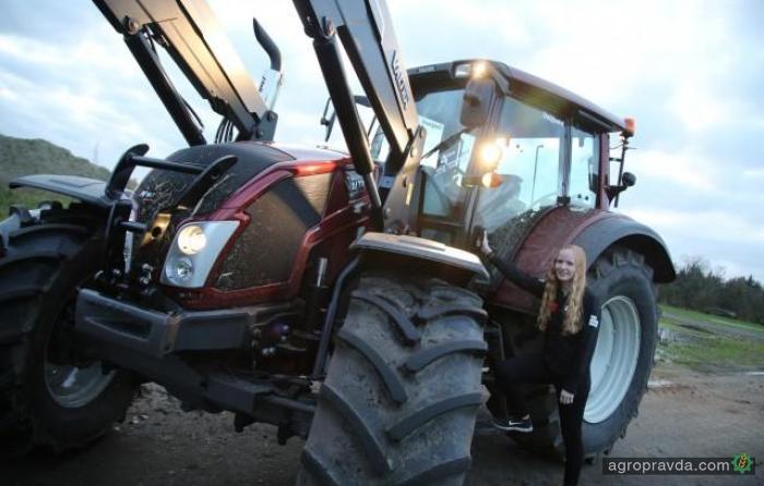 Valtra начала производство нового шарнирно-сочлененного трактора