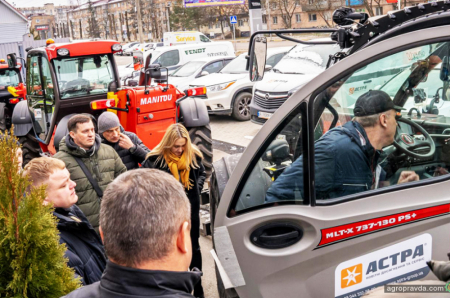 В Україні пройшли чергові навчання по телескопічним навантажувачам Manitou