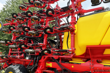 Довгоочікувана прем’єра в Україні: Väderstad Seed Hawk — ексклюзивно у ТЕХНОТОРГ