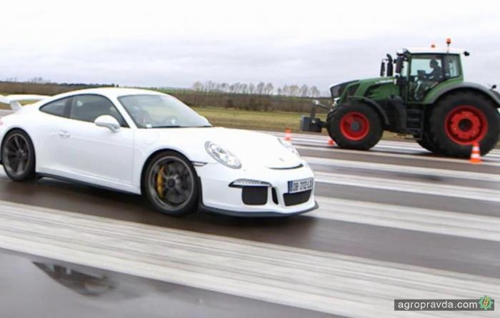 Трактор Fendt против Porsche 911. Видео