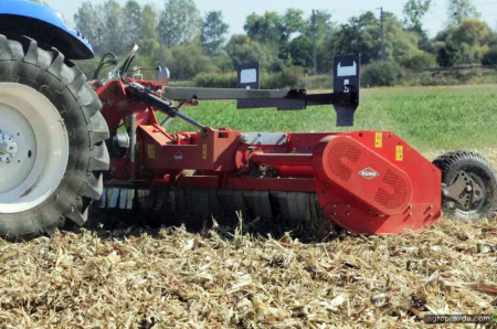 KUHN RM 610 R: продуктивне подрібнення рослинних решток